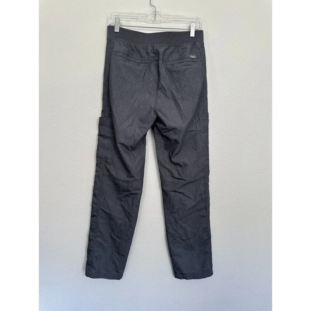 FIGS Men's Axim Cargo Scrub Pants Gray Straight Leg Size Small Medical T2001